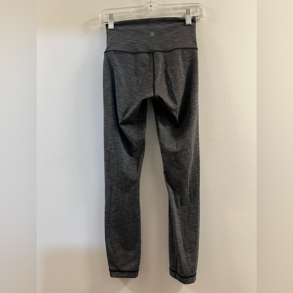 17. Lululemon Wunder Under High-rise Tight - Picture 7 of 10